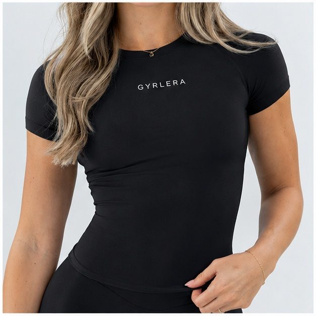 GYRLERA Compression Tee in Black